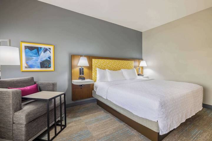 Hampton Inn & Suites Brenham