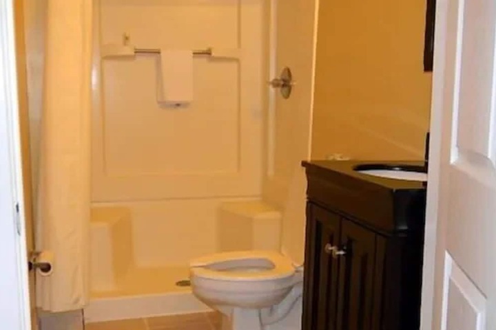 Room 15 of 24