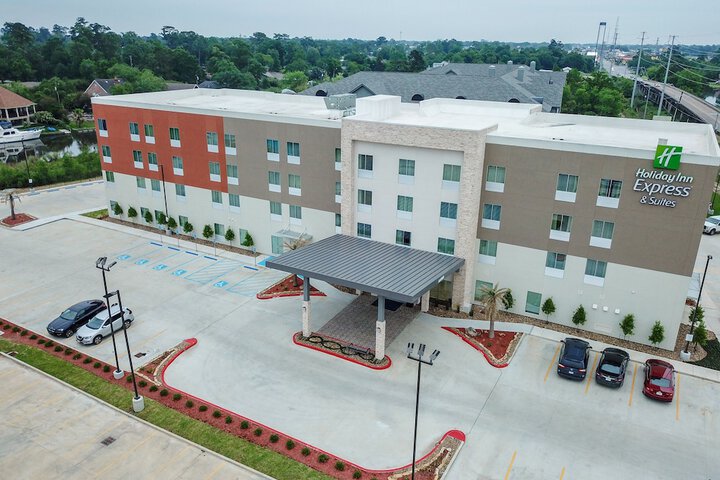 Hotel 10 of 115