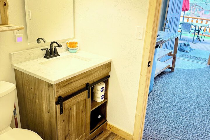 Mountain View Lodge & Cabins