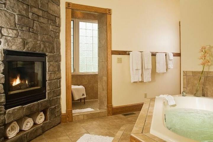 Garth Woodside Mansion B & B