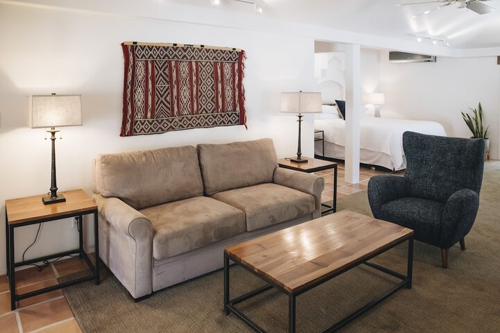 Room 22 of 61