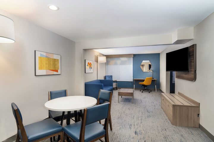 Holiday Inn Express Hotel & Suites Bozeman West by IHG