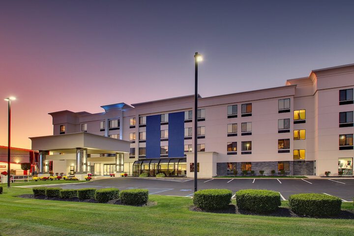 Hotel 9 of 77