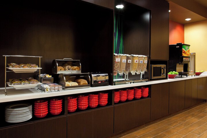 Breakfast/Coffee Service 25 of 29
