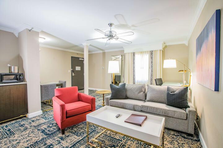 The Burgundy Hotel Tapestry Collection by Hilton