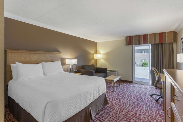 Best Western Plus Cobourg Inn & Convention Centre