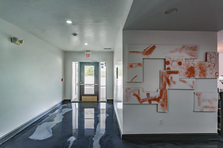 Hotel 2 of 41