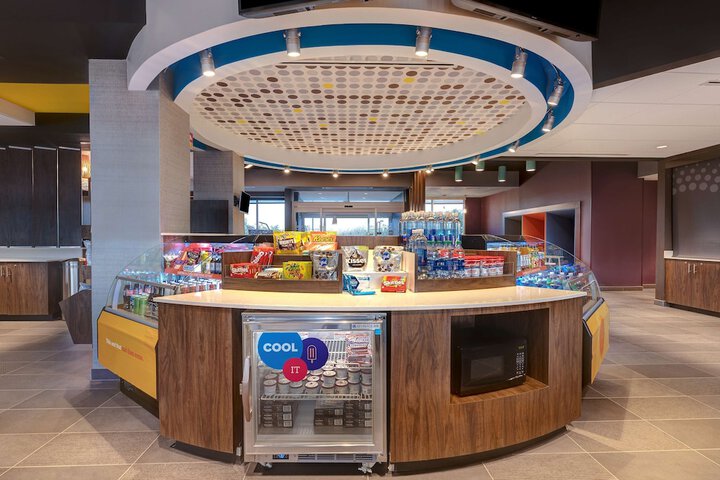 Tru by Hilton Grantville PA