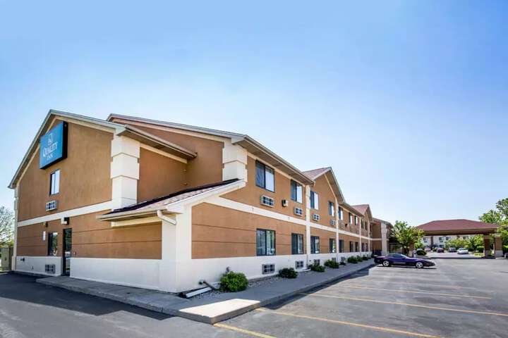 Quality Inn Monee I-57