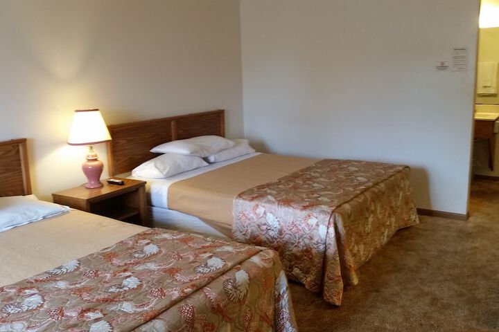 Room 13 of 14