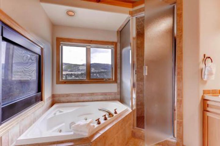 Melville House 3554 RARY