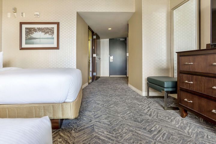 Room 60 of 100