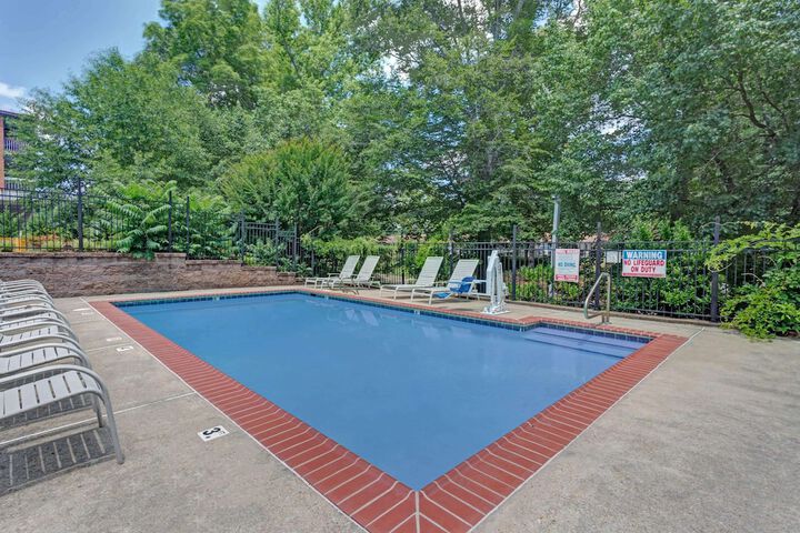 Pool 5 of 35