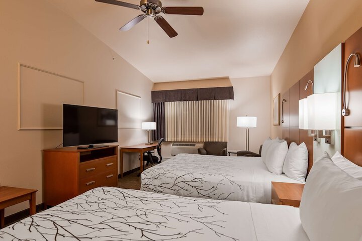 Room 13 of 62