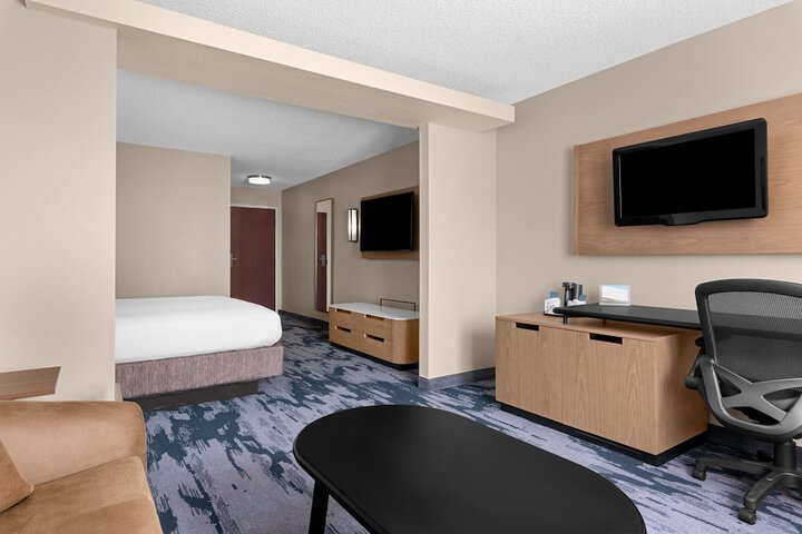 Room 7 of 17