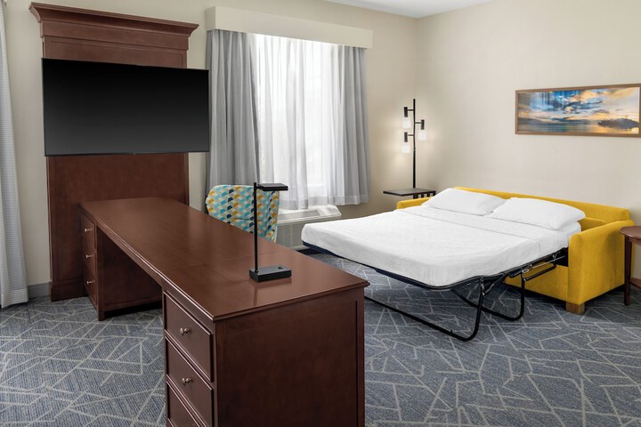 Hampton Inn & Suites Coconut Creek