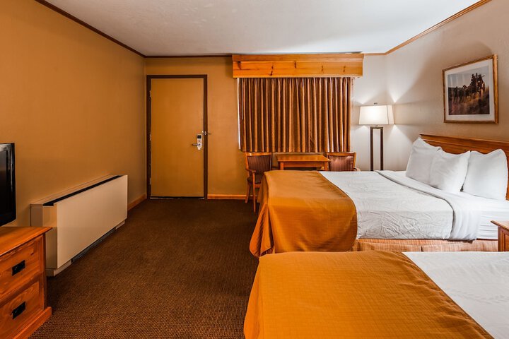Room 19 of 38