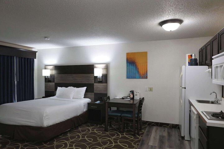 Room 32 of 109
