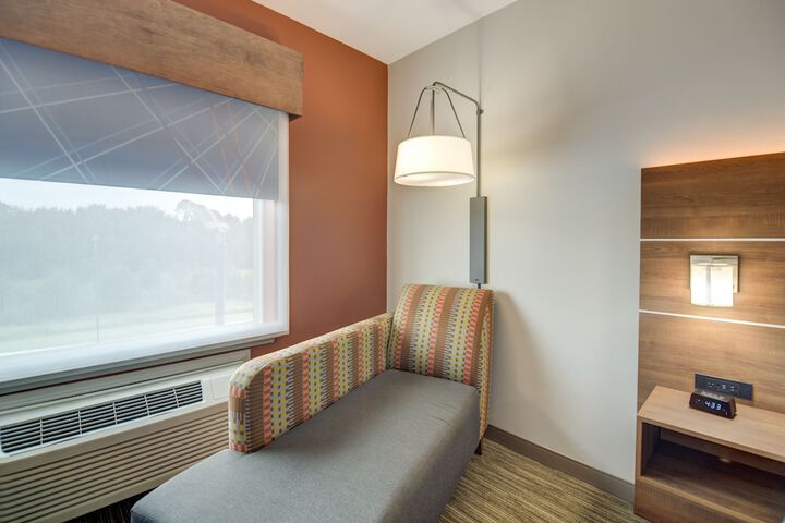 Room 21 of 86