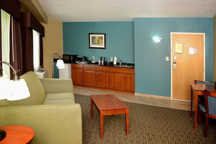 Room 40 of 94