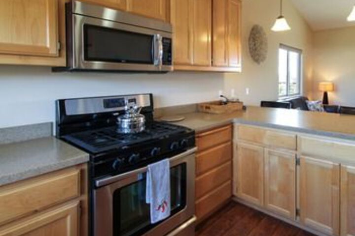 Bungalow at J and J Cellars 1 Br Home by RedAwning