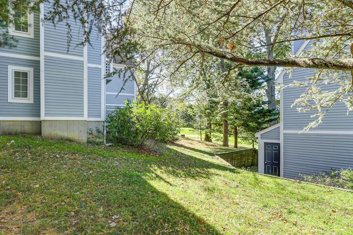 Norwich Vacation Rental w / Golf Course Views!