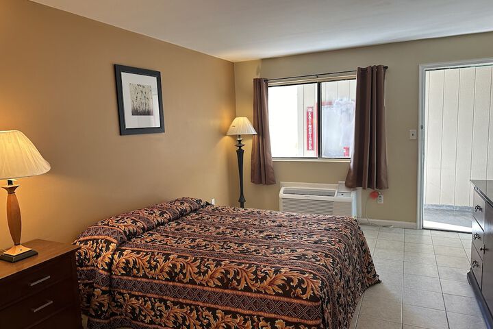 Room 21 of 44