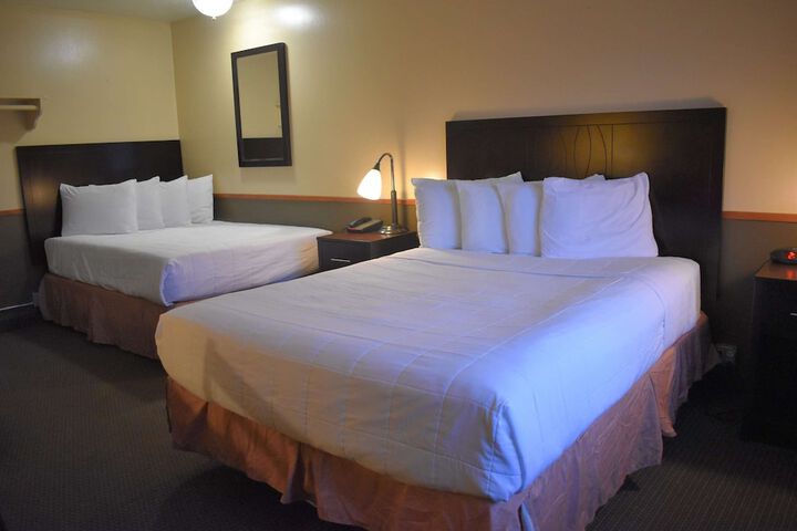 Room 14 of 30