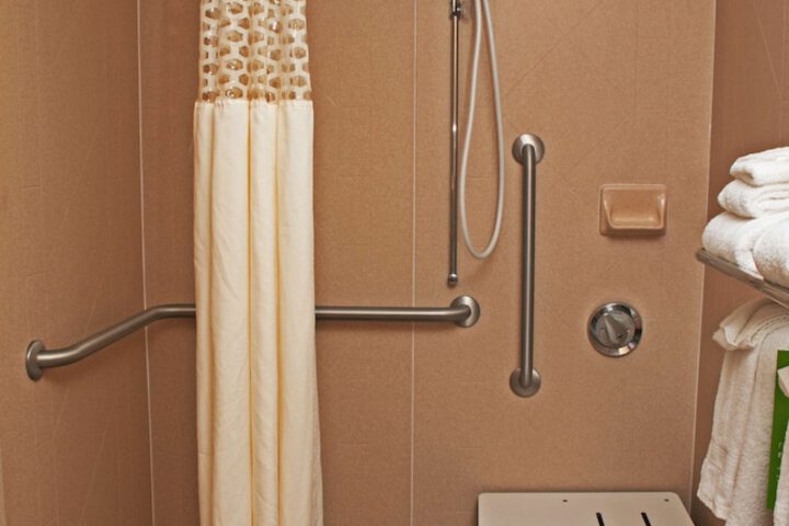 Hampton Inn & Suites Norfolk-Airport