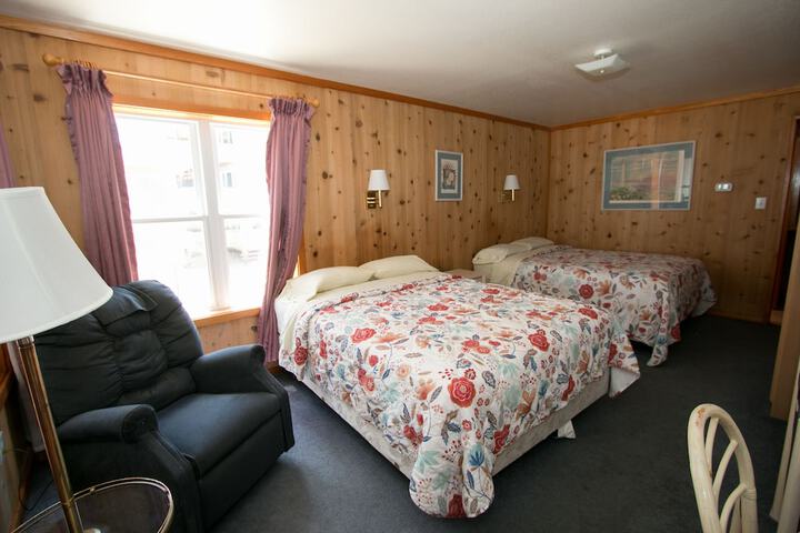 Room 123 of 199