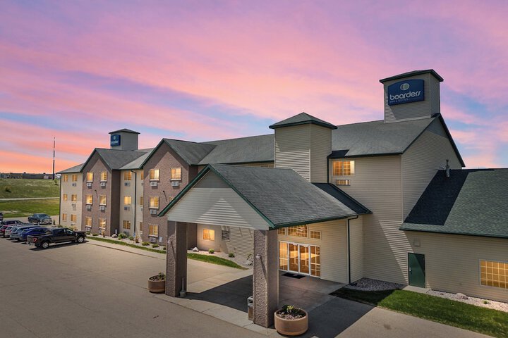 Hotel 9 of 81