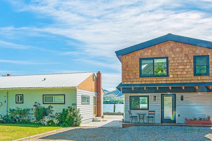 Lake Level Cabin in Oroville