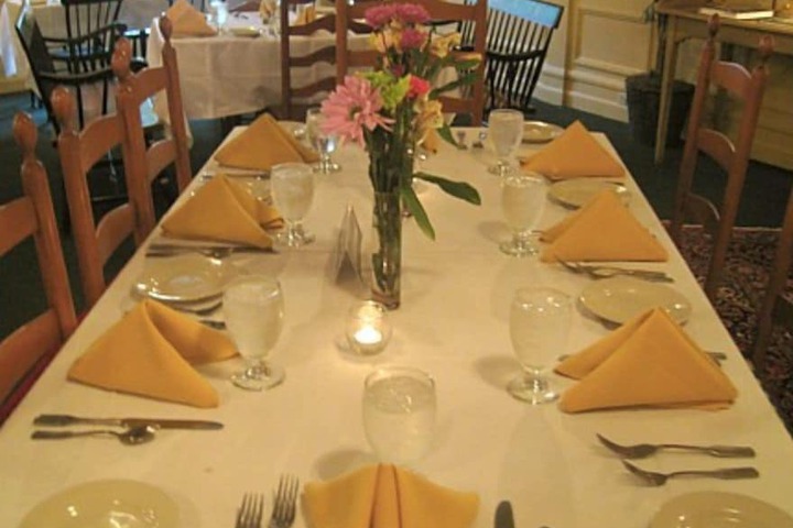 Dining 79 of 84