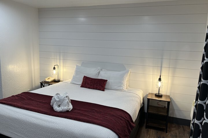 Room 46 of 49