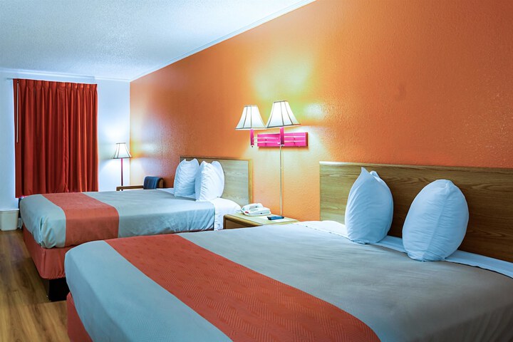 Room 20 of 31