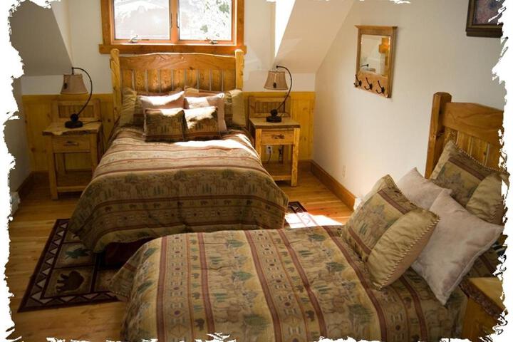 Rivers Bend Lodge