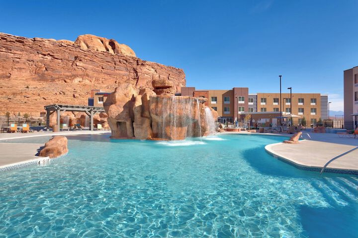 Pool 4 of 32