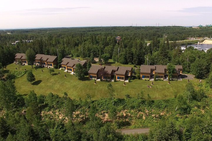 Hotel 5 of 59