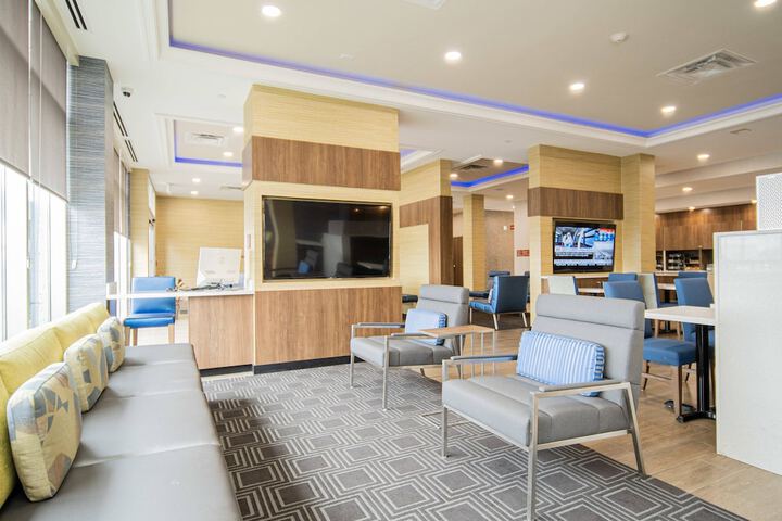 TownePlace Suites by Marriott Brantford and Conference Centre