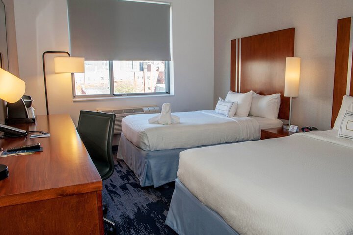 Room 40 of 61