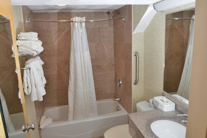 Atlantic Beach Hotel Newport