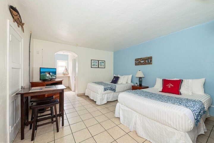 Room 16 of 18