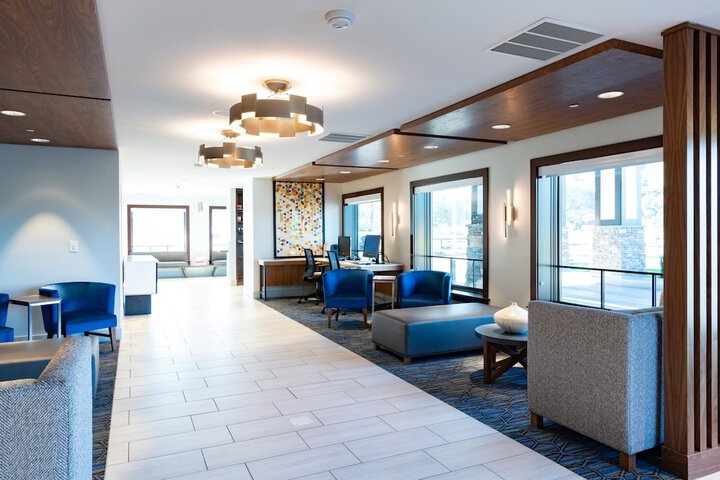 Hotel 3 of 66