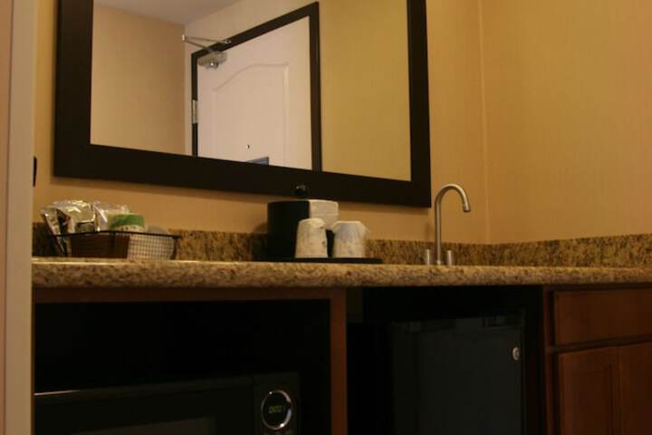 Hampton Inn & Suites Peru