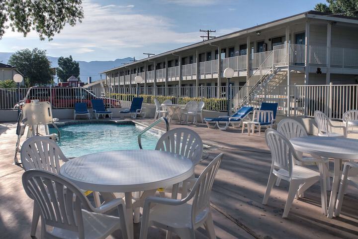 Pool 5 of 33