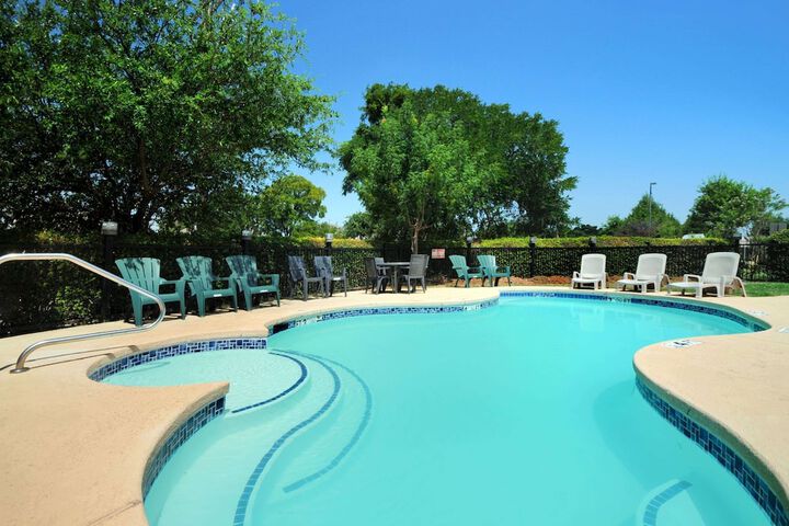 Pool 3 of 22