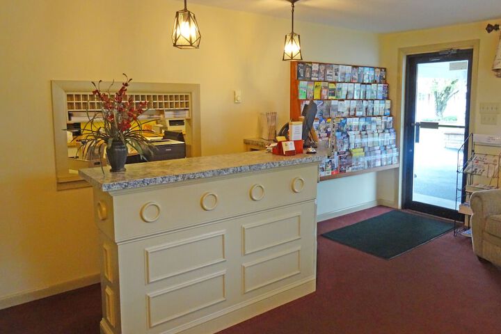 Hotel Interior 11 of 37