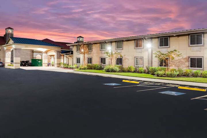 Hotel 3 of 46