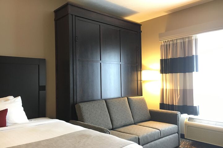 Room 10 of 41